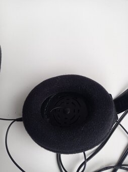 Sluchátka Koss UR15 C - 4