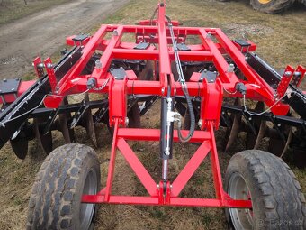 Diskový podmítač SMS DB 300 NP - 4