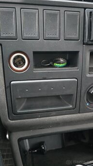 VW T4 držák nápojů - 4