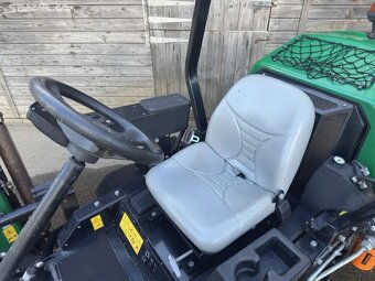 Ransomes Jacobsen TR320 - 4