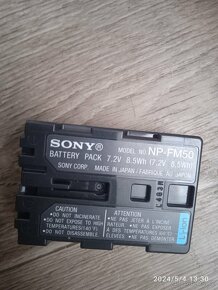 Sony DSC-F828 - 4