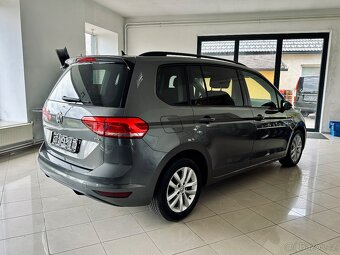VW Touran III 1.6TDI/81Kw/2016/7-MÍST/1.MAJITEL/HEZKÝ STAV - 4