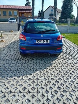 Peugeot 206+ - 4