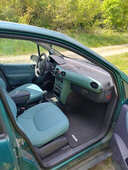Mercedes Benz A160 1.6 benzín - 4