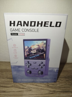 Retro handheld konzole K36 (16 500 her) - 4