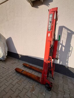 Vysokozdvižný vozík s ručním i nožním rychlozdvihem - 4