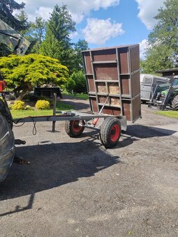 Sklápěcí kára za traktor - 4