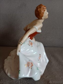 Soska royal dux dama s ruzami cerveno broskynova - 4