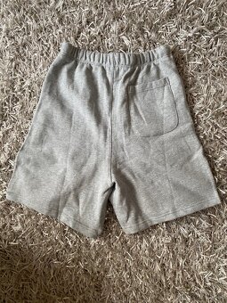 Essentials Shorts Grey - 4