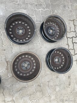 Disky ET49 6Jx15 4x100 Opel Astra - 4