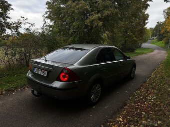 Ford Mondeo MK3 1.8 benzin po STK , střešní okno , tažné - 4