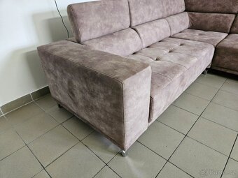 ROHOVÁ SEDACÍ  SOUPRAVA- EL. VÝSUVEM - 4