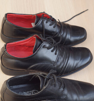 Černé společenské dětské boty vel. 34 kožené - 4