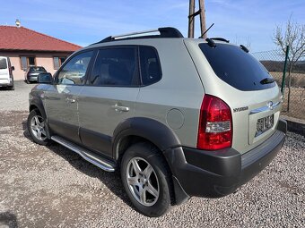 Hyundai Tucson 2.0CRDI 4x4 NÁHRADNÍ DÍLY - 4