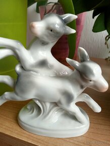 Porcelánová soška -Walendorf, značená, vel. 13 cm x 13 cm - 4