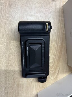 Zhiyun MasterEye Visual Controller VC100 monitor - 4