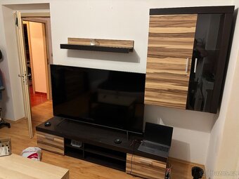 Moderní obývací stěna - 4