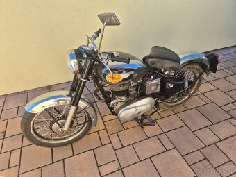 Royal Enfield Bullet 350 rok 1972 - 4