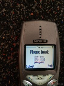 Nokia 3510i s baterií a s nabíječkou - 4
