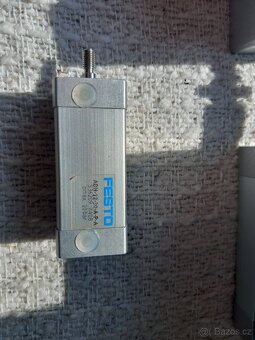 Festo  pneumatické válce - 4