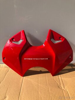 Ducati Streetfighter V4 - 4