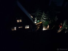 Vánoční dekorace vesnička svícen - 4