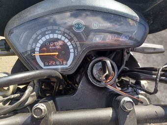 Suzuki dr 125 sm - 4