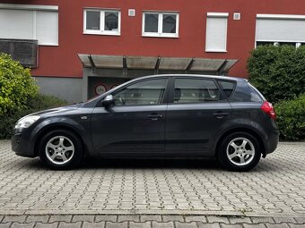 Kia Cee´d 1.4 80kW Klima ALU kola Nové v ČR - 4