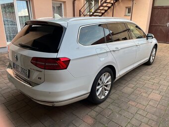 VW Passat 2.0 TDi Highline DSG ČR - 4