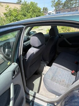 ŠKODA OCTAVIE - celé auto na NÁHRADNÍ DÍLY - 4