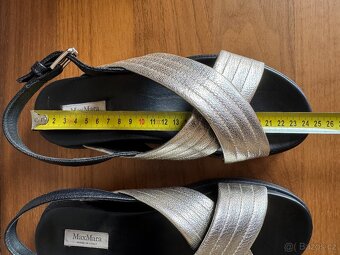 Kožené sandály zn.Max Mara, vel.37. - 4