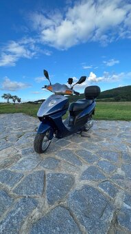 Skútr Daelim NS125 - 4