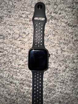 Apple watch SE (1.generace) NIKE edice 44mm. - 4