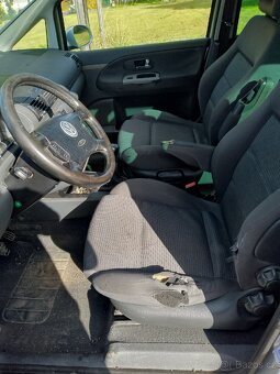 Volkswagen Sharan - 4