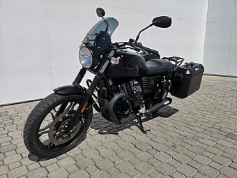 Moto Guzzi V7 III Stone,nové v ČR, 2.majitel , mnoho doplňků - 4