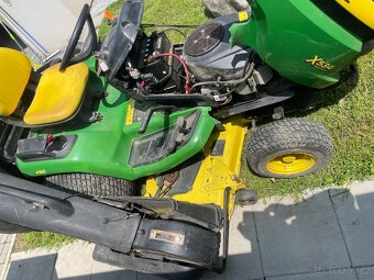 Sekačka John Deere X534 - 4