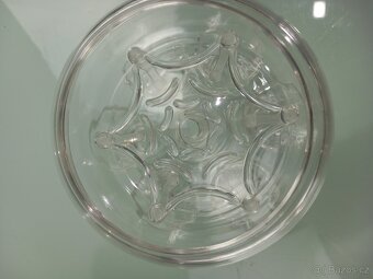 DÁVKOVAČ A DRŽÁK na panáky - 4