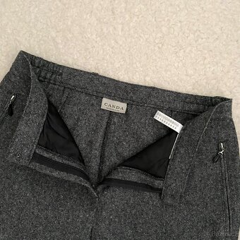 Dámské šedé kalhoty ve vlněném vzhledu C&A vel. 38 - 4