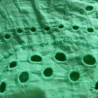 Dámská madeirová halenka velikost 38 až 40 přes prsa 82cm - 4