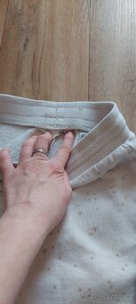 Dívčí tepláky, velikost: 140 - 4