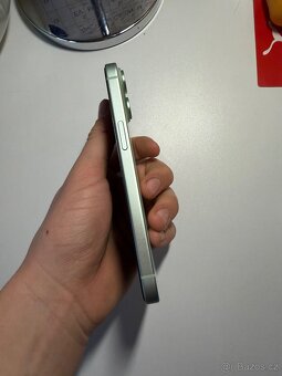 Apple iPhone 15 128GB - 4