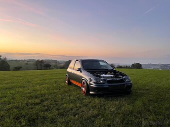 Opel Corsa B GSI C20XE - 4