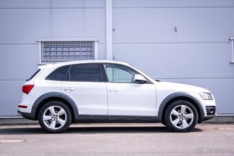 Audi Q5 2.0TDI S-tronic Quattro - 1-MAJITEĽ - 4