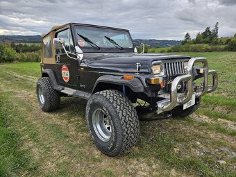 Jeep Wrangler YJ - 4