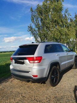 Jeep Grand Cherokee - 4
