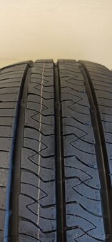Kumho 235/55 R18 104H 7,5mm DEMO z předváděčky - 4