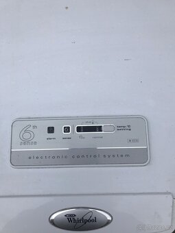 Mrazák pultový WHIRLPOOL CO141W - 4