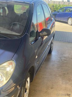 Dobrý den prodám automobil značky Citroën Picasso - 4