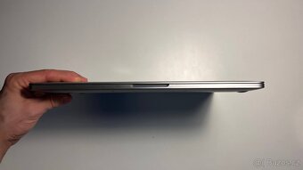 MacBook Pro 13" M1 512GB, touch bar + pouzdro - 4