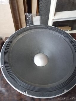 Reproduktory 18" Peavey - 4